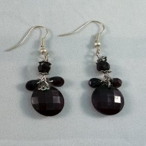 Earrings beads black